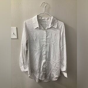 Women’s Jon & Anna Medium Silky Button Down White black dots